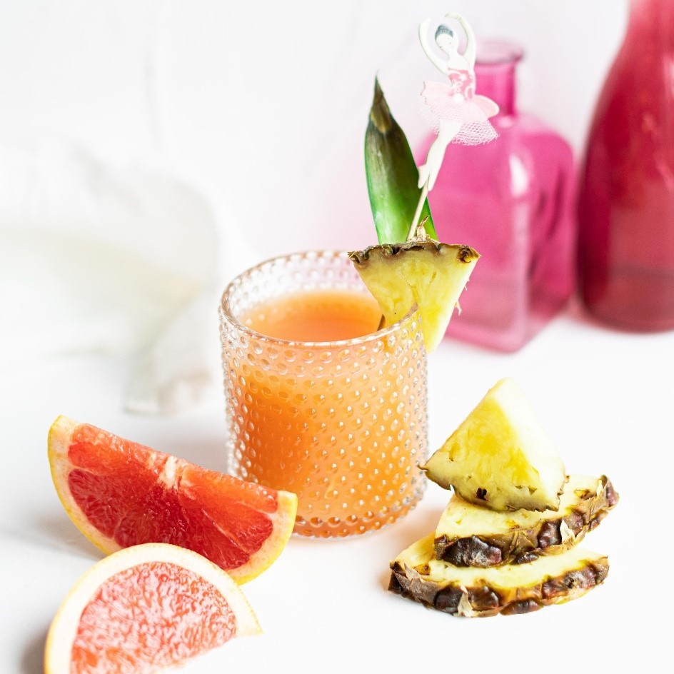 Detox Shot mit Grapefruit und Ananas