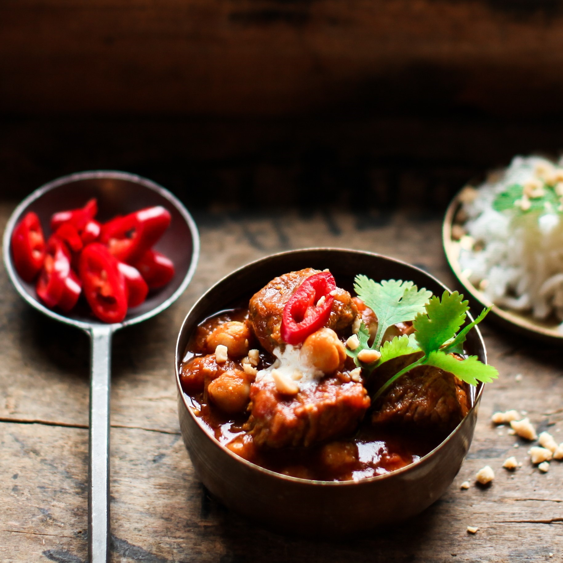 Indisches Madras Curry mit Rindfleisch  Kokosöl & Konjak Reis